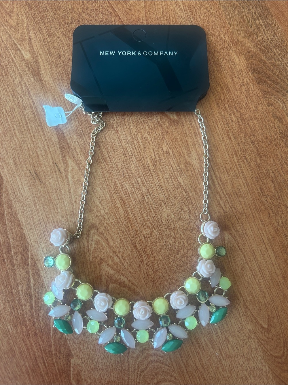 New New York and Company Stylish Necklace